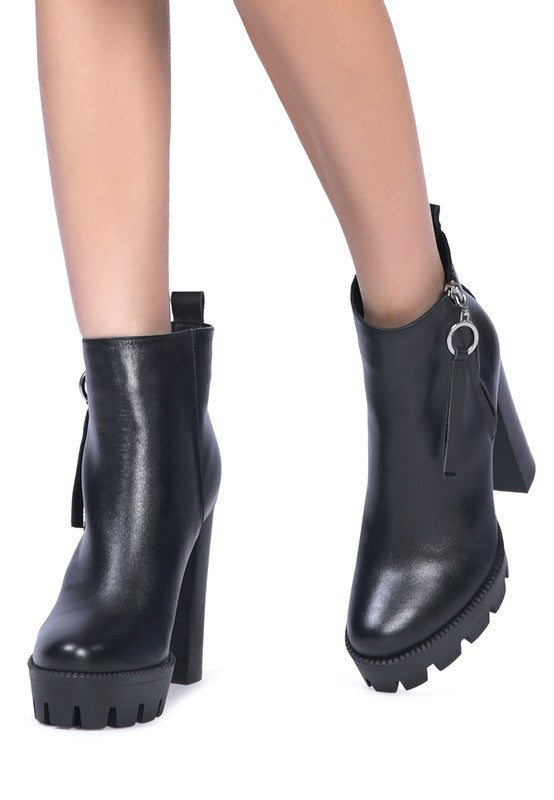 Black HIGH BLOCK HEELED CHUNKY LEATHER BOOT