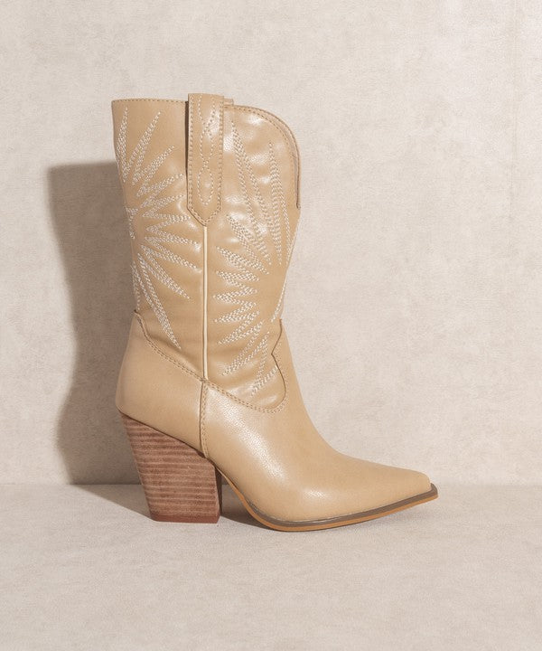 Almond Starburst Embroidery Boots