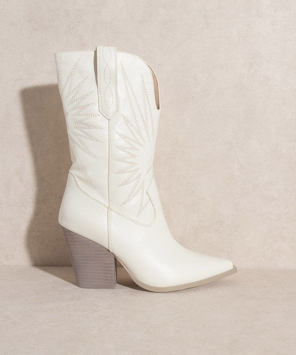 White Starburst Embroidery Boots