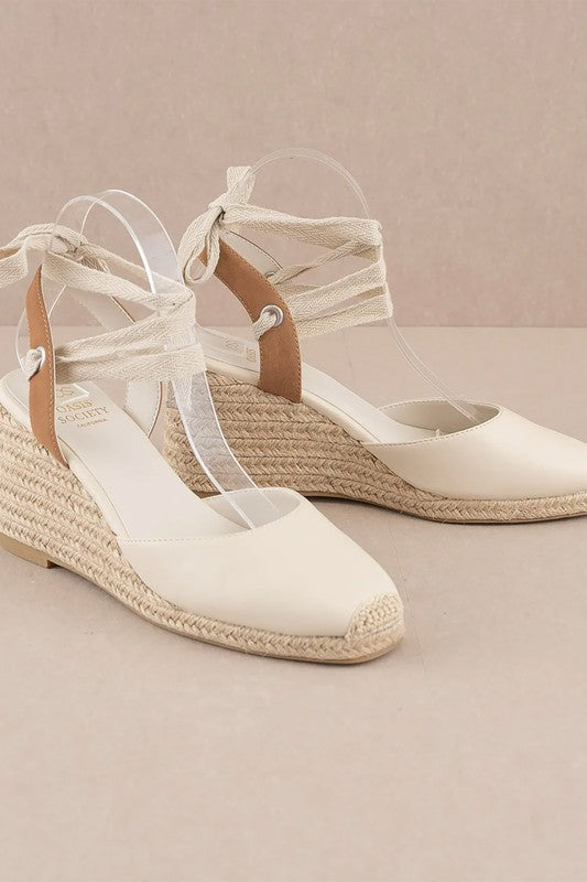 ALPARGATA D-ALONDRA CON CUÑA Y CORDONES