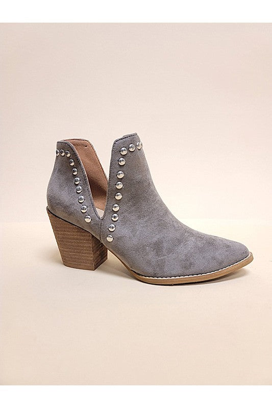 GREY  SIDE SLIT STUD BOOTIES