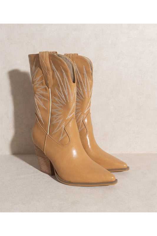 Almond COWBOY BOOTS WITH STITCHING